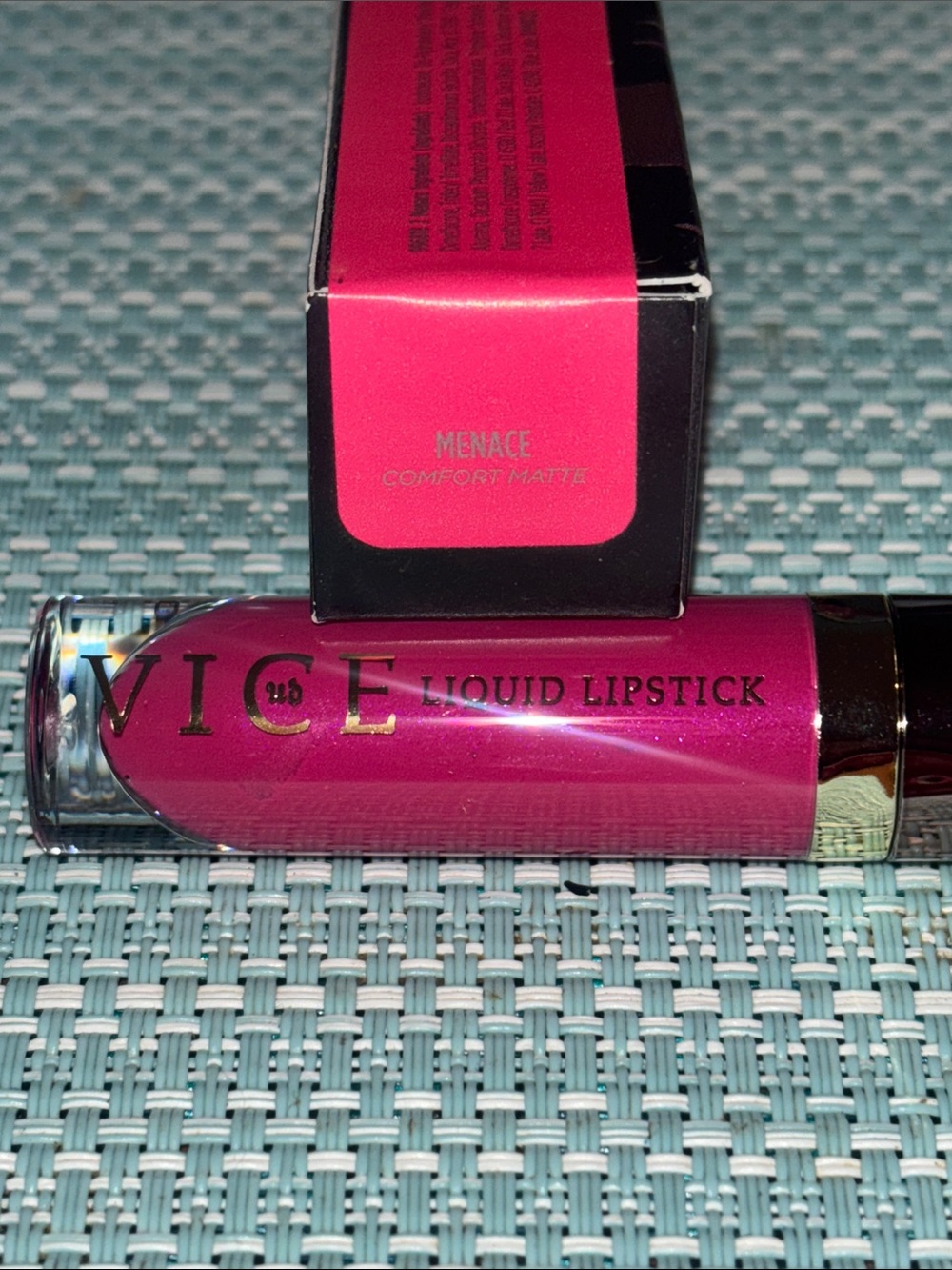 Urban Decay- Vice Liquid Lipstick “Menace” NWT - Picture 2 of 3